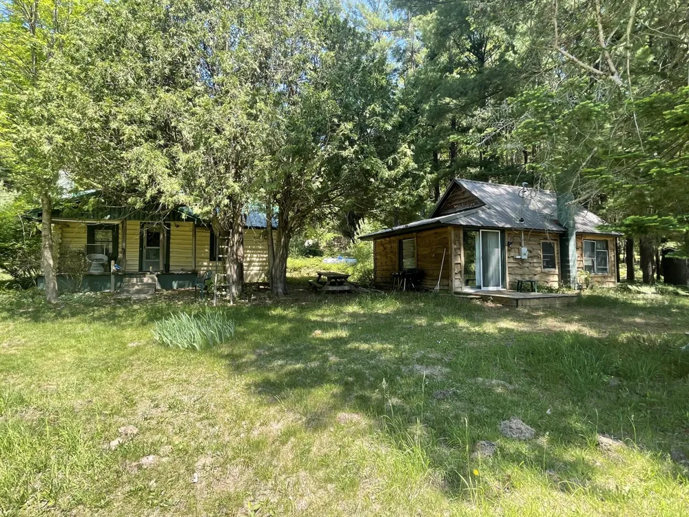 3495 Madison Road Manistee, MI 49660