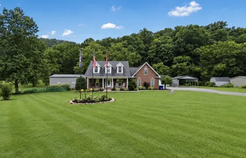 454 Campbell Hollow Rd