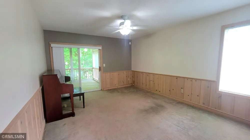 1374 Field Creek Circle Victoria, MN 55386