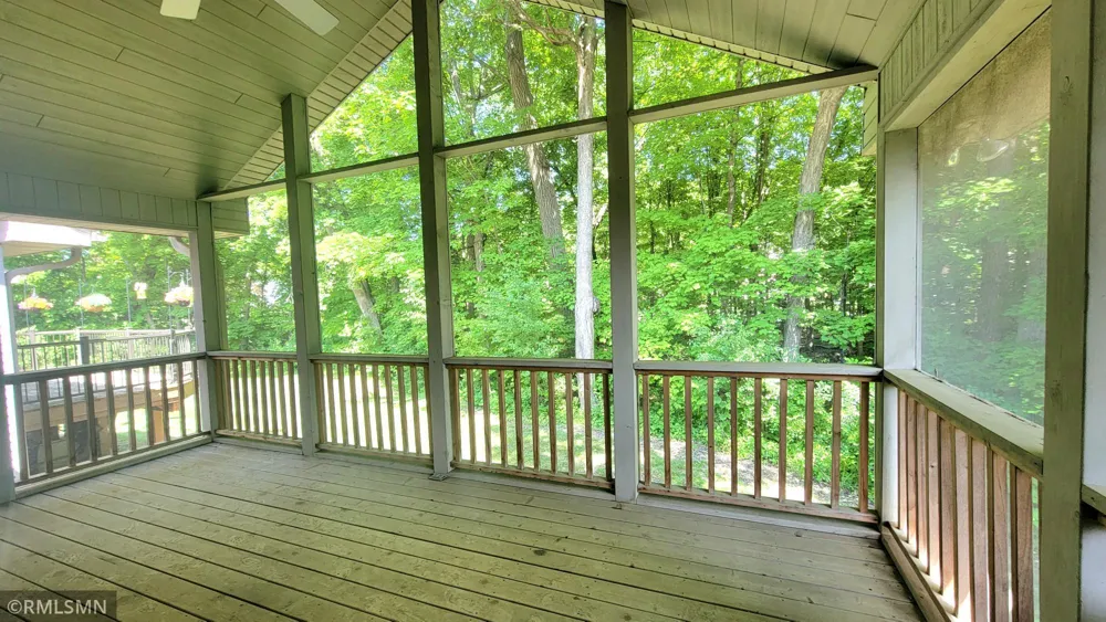 1374 Field Creek Circle Victoria, MN 55386