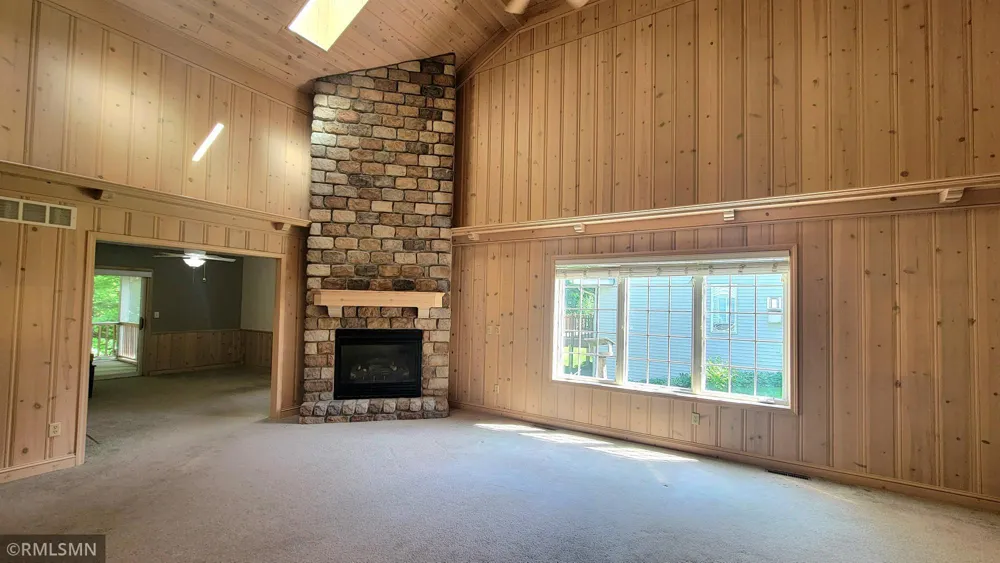 1374 Field Creek Circle Victoria, MN 55386