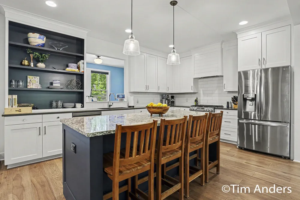 556 Greenwood Avenue SE East Grand Rapids, MI 49506