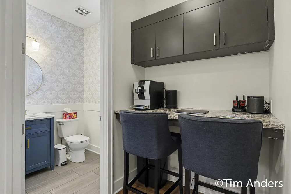 556 Greenwood Avenue SE East Grand Rapids, MI 49506