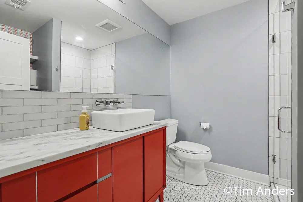 556 Greenwood Avenue SE East Grand Rapids, MI 49506