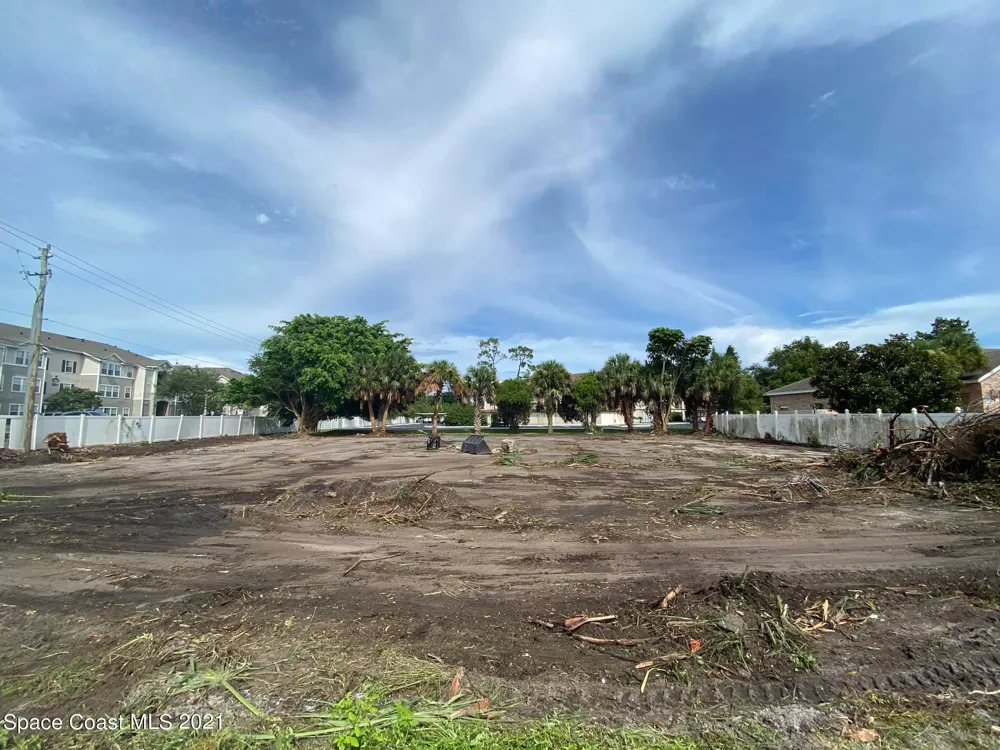 2745 Wickham Road Melbourne, FL 32935