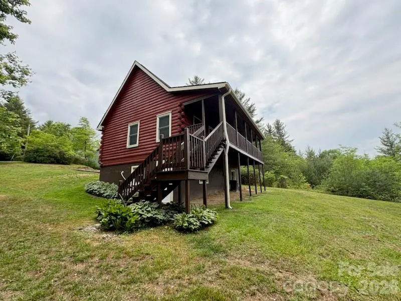 9064 Wildflower Lane Newland, NC 28657