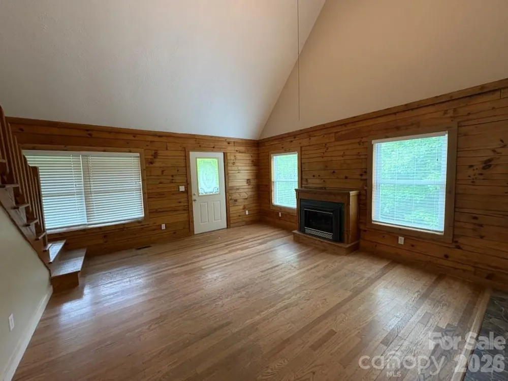 9064 Wildflower Lane Newland, NC 28657
