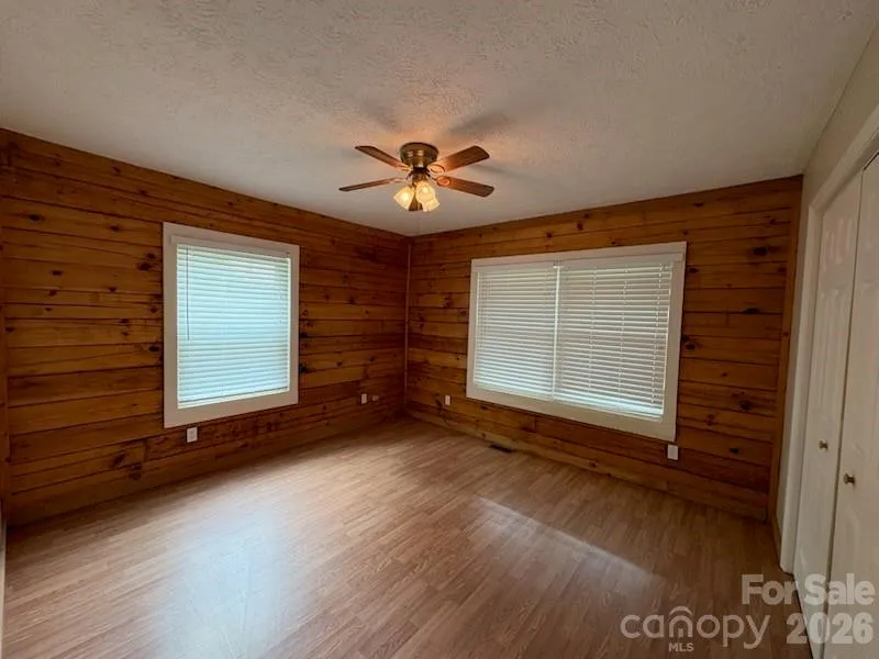 9064 Wildflower Lane Newland, NC 28657