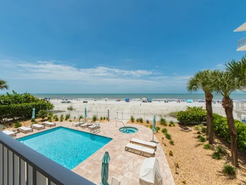 19600 GULF BOULEVARD #102