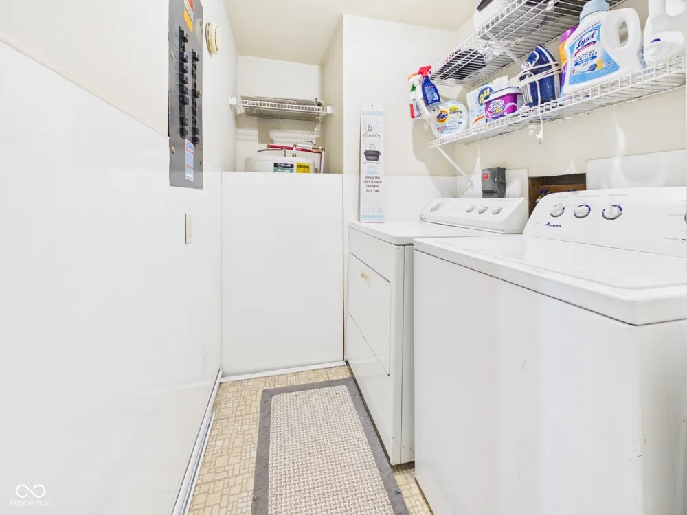 262 E 600 Alexandria, IN 46001