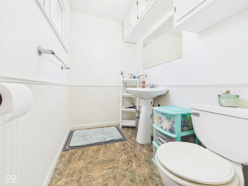 262 E 600 Alexandria, IN 46001
