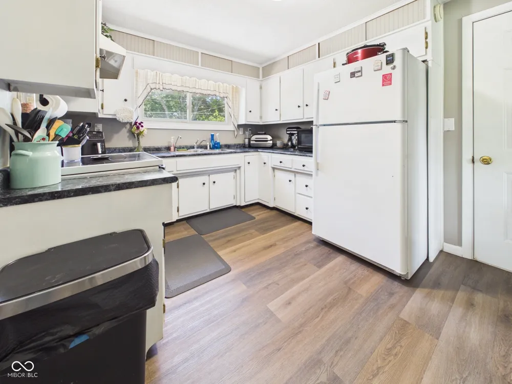 262 E 600 Alexandria, IN 46001