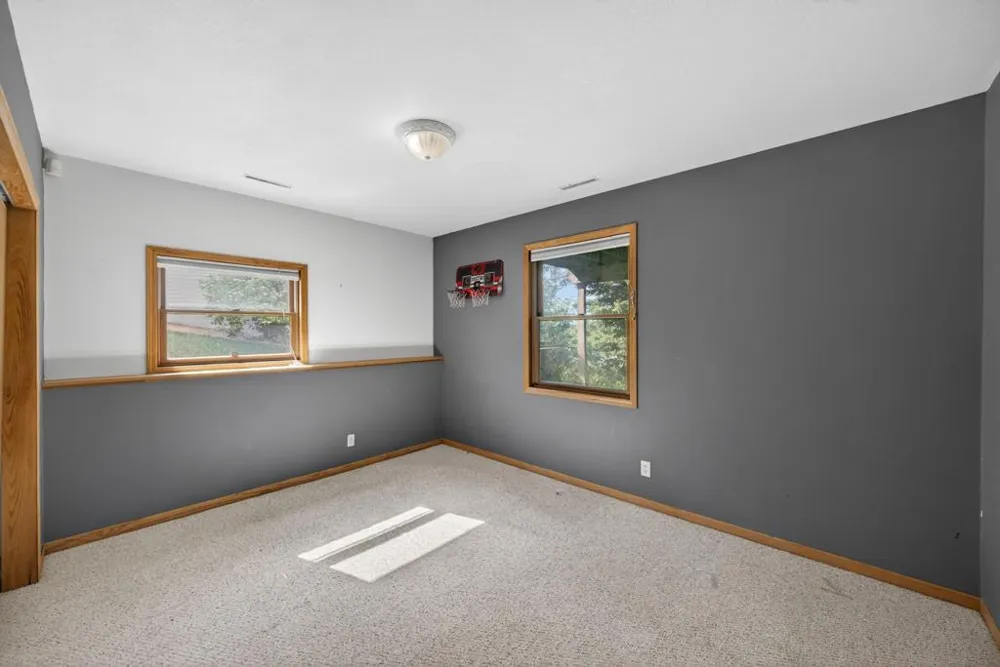 463 Sierra Lane NW Eyota, MN 55934