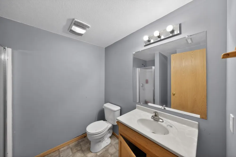 463 Sierra Lane NW Eyota, MN 55934