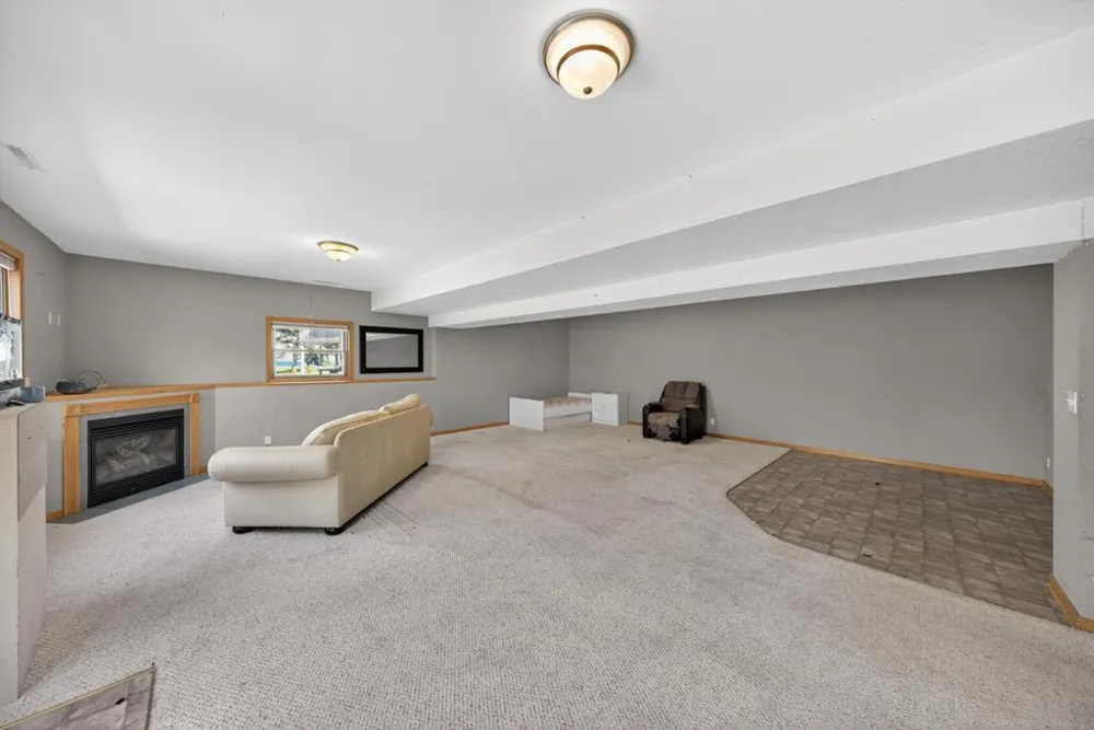 463 Sierra Lane NW Eyota, MN 55934