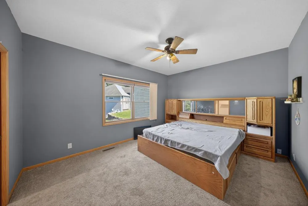 463 Sierra Lane NW Eyota, MN 55934