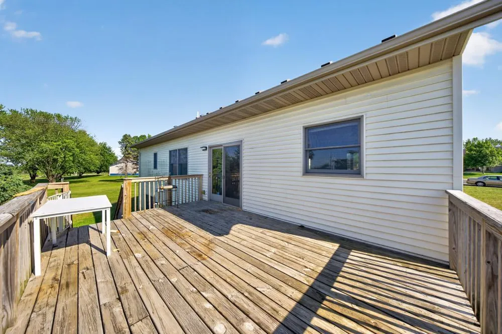 463 Sierra Lane NW Eyota, MN 55934