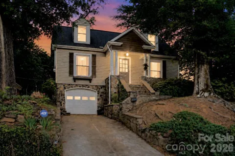 208 5th Street
