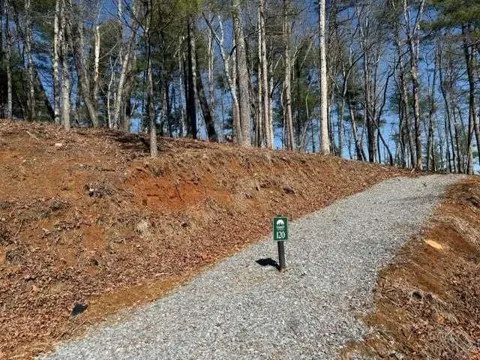 120R Red Oak Trail