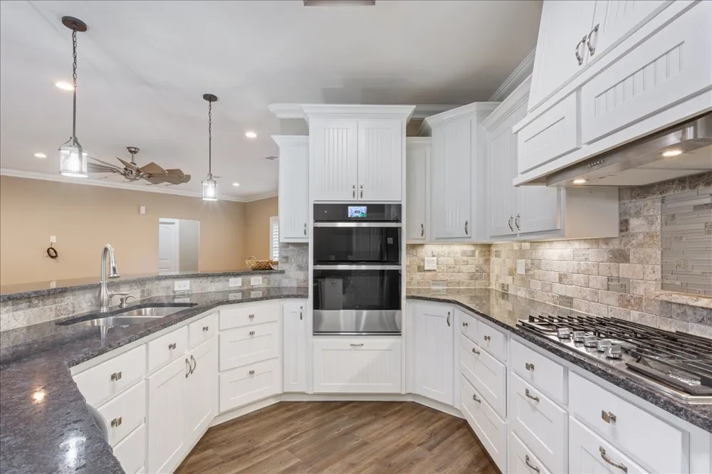 720 CR 312 McGregor, TX 76657