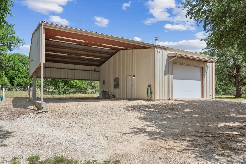 720 CR 312 McGregor, TX 76657