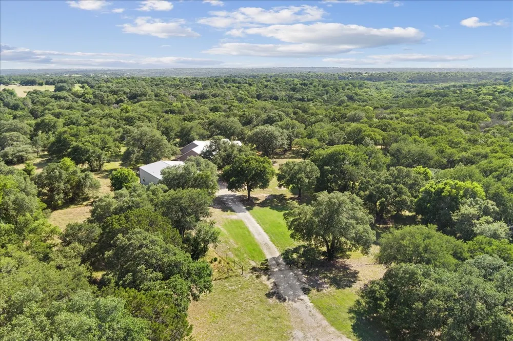 720 CR 312 McGregor, TX 76657