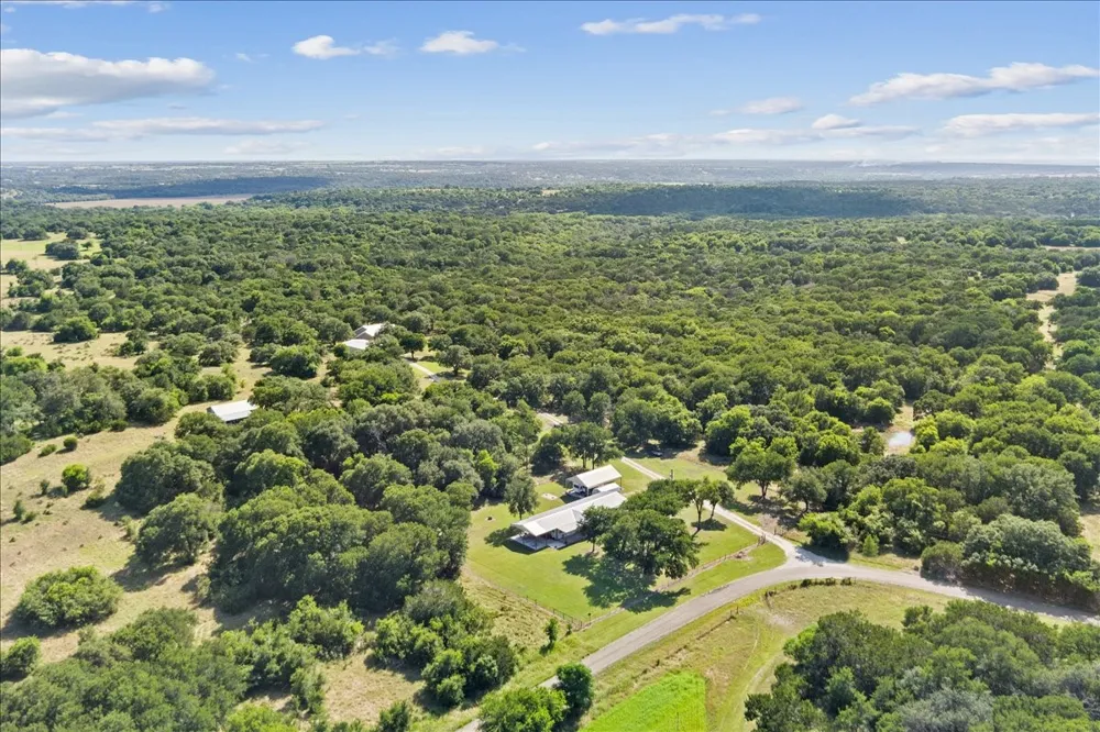 720 CR 312 McGregor, TX 76657