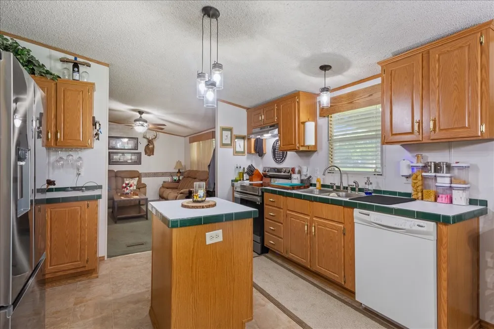 720 CR 312 McGregor, TX 76657