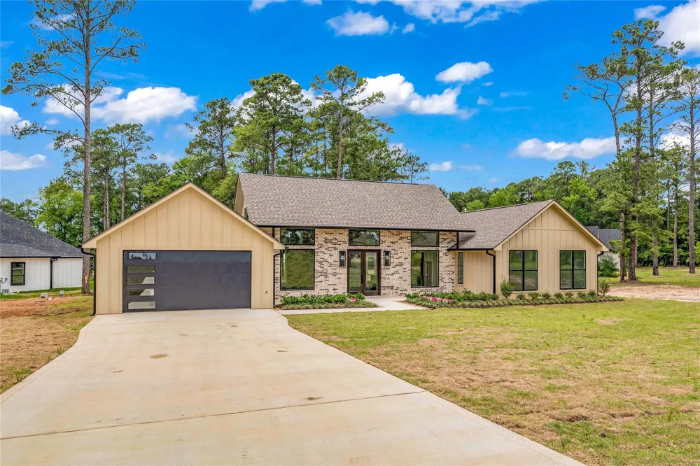 112 Private Road 6029 Brookeland, TX 75931