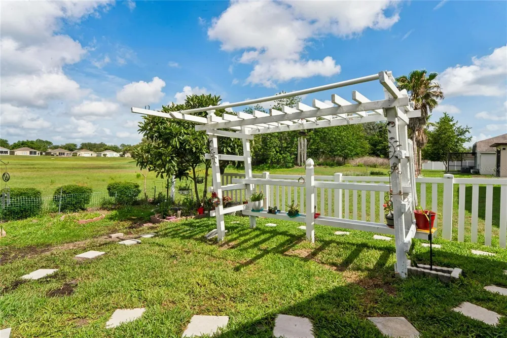 799 ALPINE THISTLE DRIVE Brooksville, FL 34604