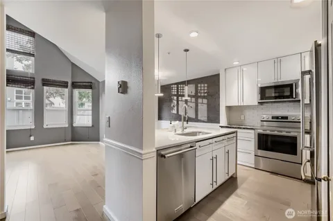 6711 S 239th Place #N102
