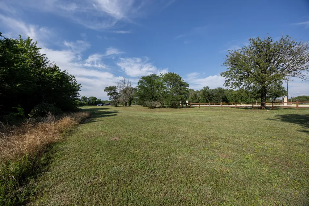 Diamond Point Corsicana, TX 75109
