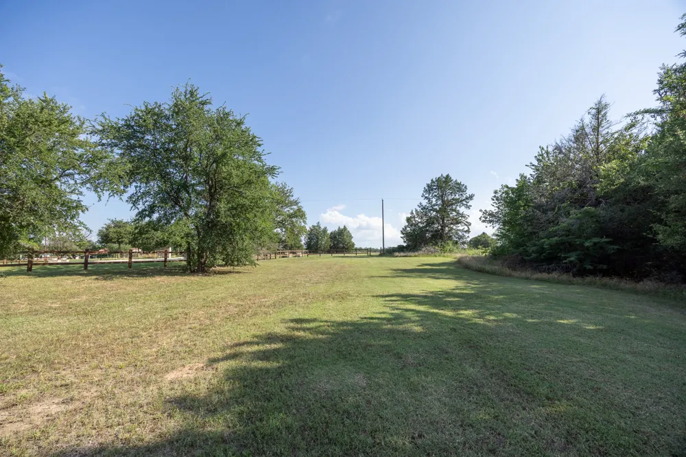 Diamond Point Corsicana, TX 75109