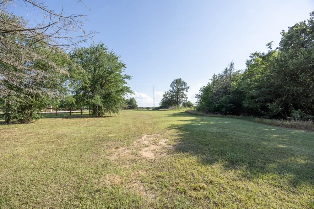 Diamond Point Corsicana, TX 75109