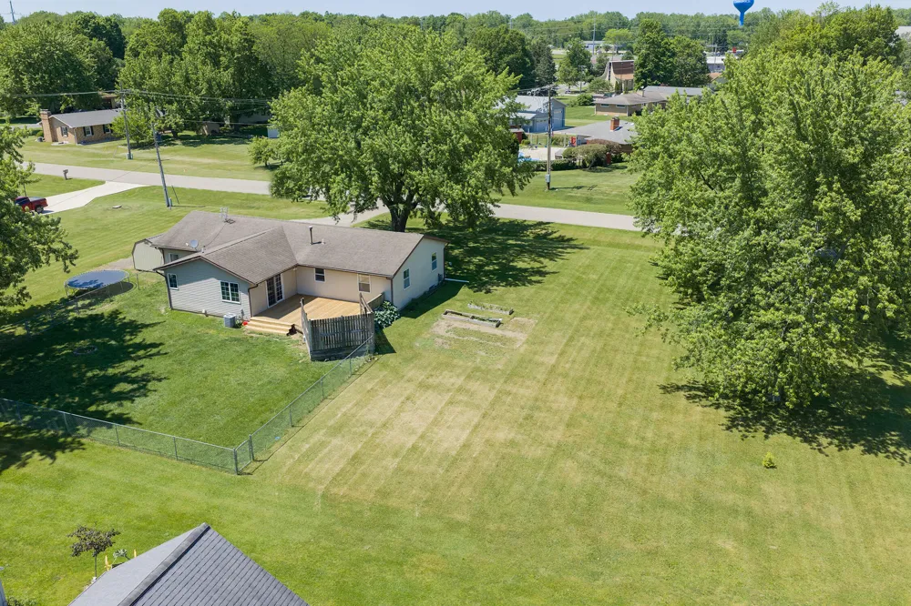 61214 Mary Lou Lane Cassopolis, MI 49031