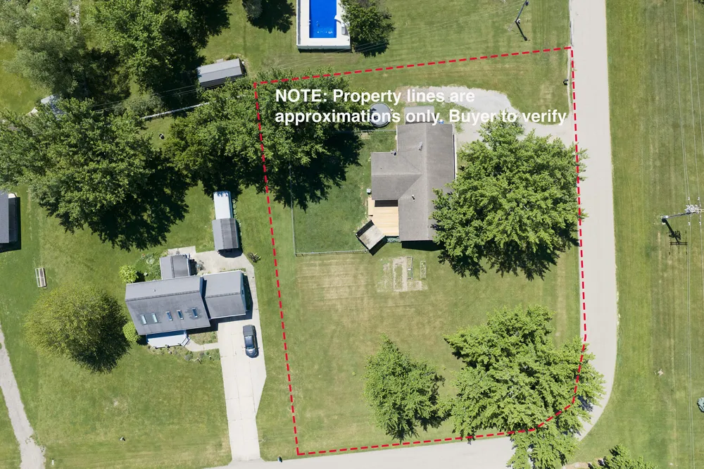 61214 Mary Lou Lane Cassopolis, MI 49031