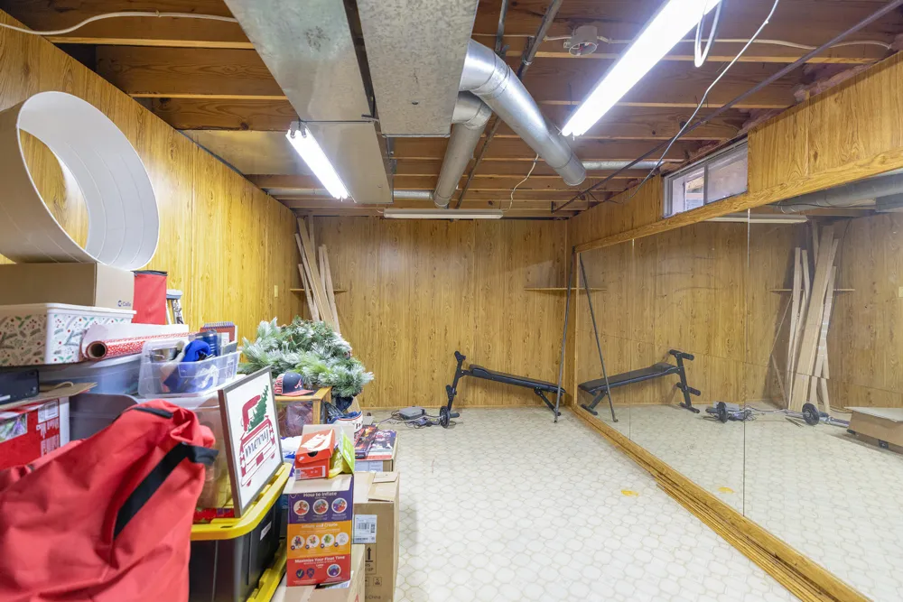 61214 Mary Lou Lane Cassopolis, MI 49031