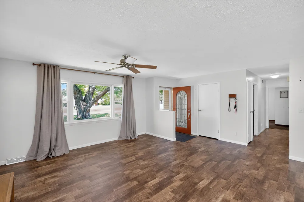 61214 Mary Lou Lane Cassopolis, MI 49031