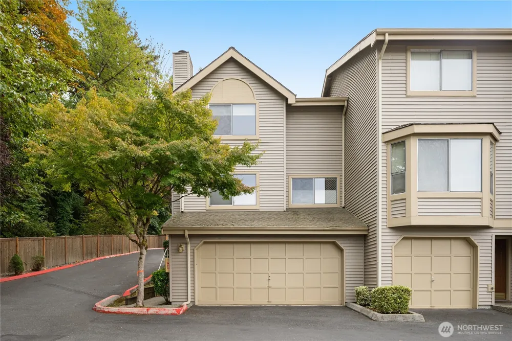 4139 178th Lane SE #1 Bellevue, WA 98008