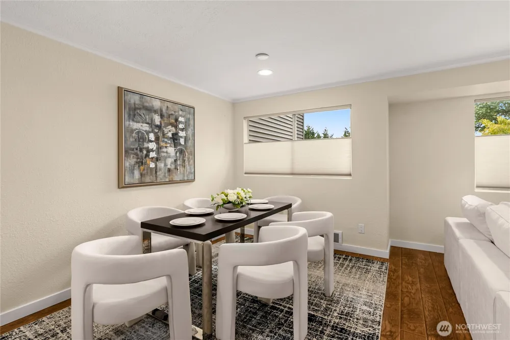 4139 178th Lane SE #1 Bellevue, WA 98008