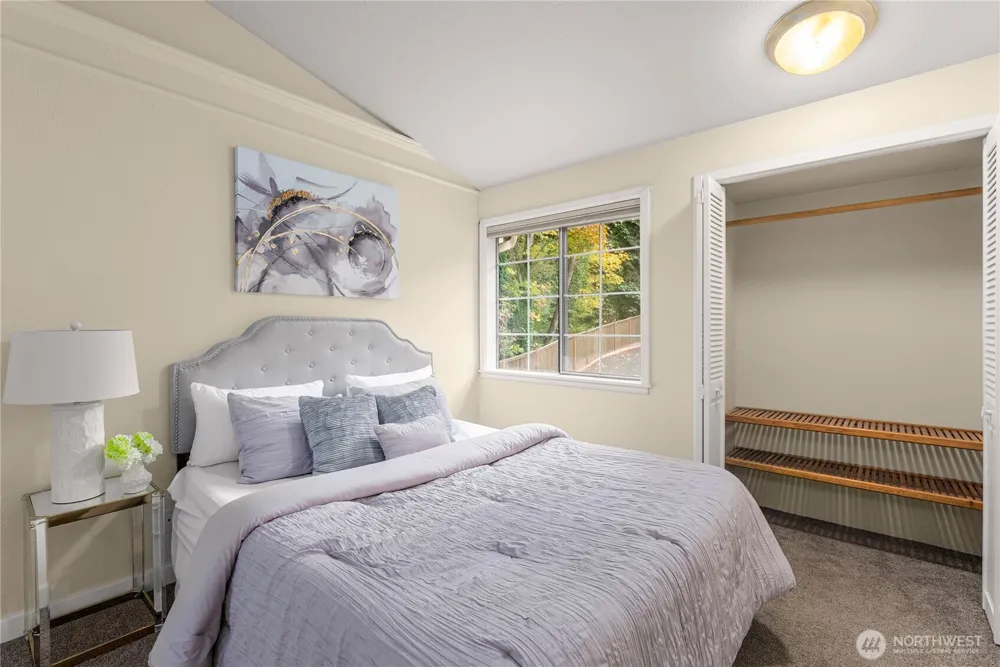 4139 178th Lane SE #1 Bellevue, WA 98008