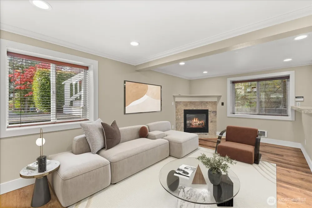 400 NE 50th Street Seattle, WA 98105