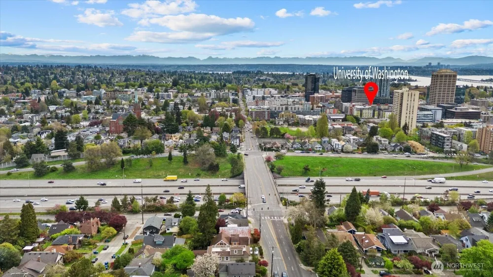 400 NE 50th Street Seattle, WA 98105