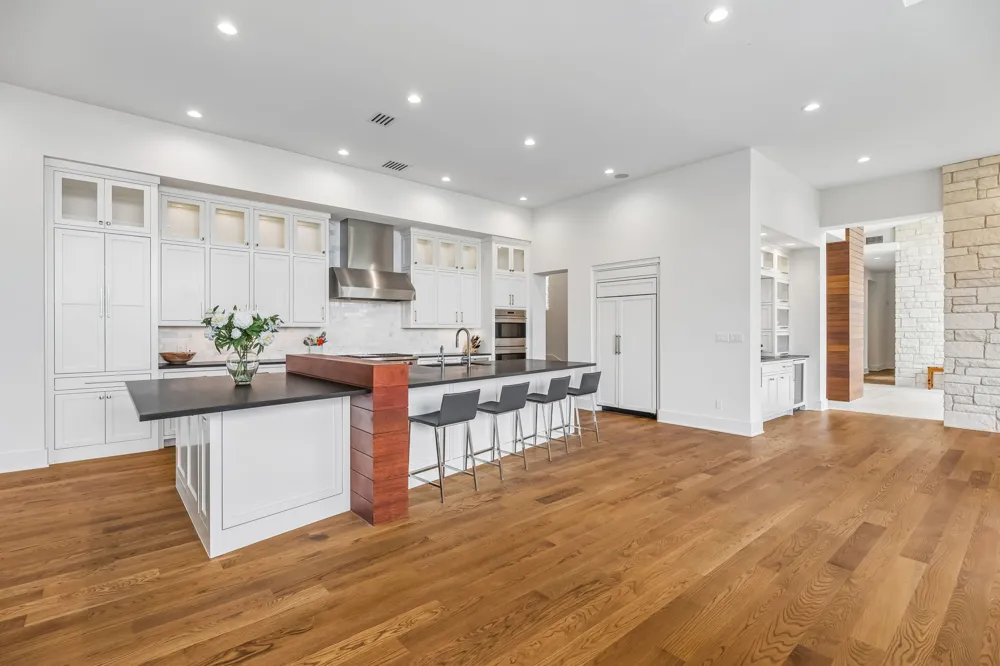 8708 Acuarela Court Austin, TX 78735