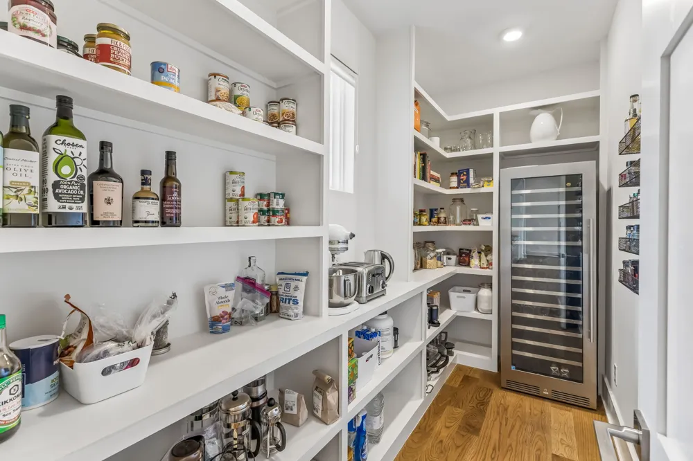 8708 Acuarela Court Austin, TX 78735