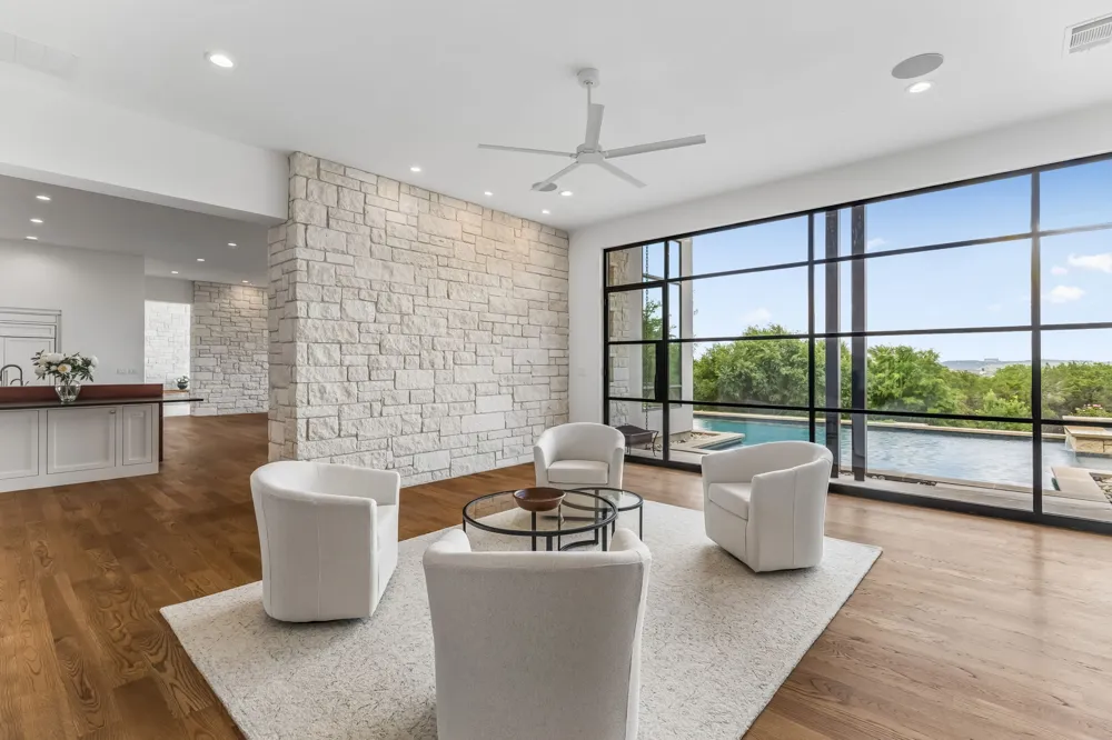 8708 Acuarela Court Austin, TX 78735