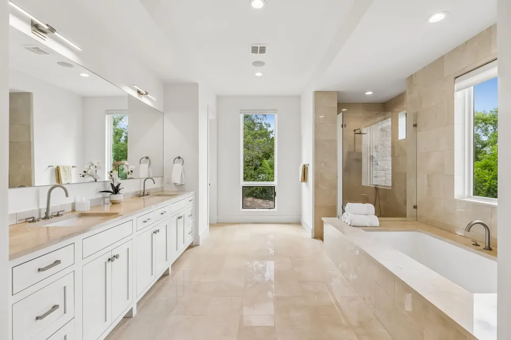 8708 Acuarela Court Austin, TX 78735