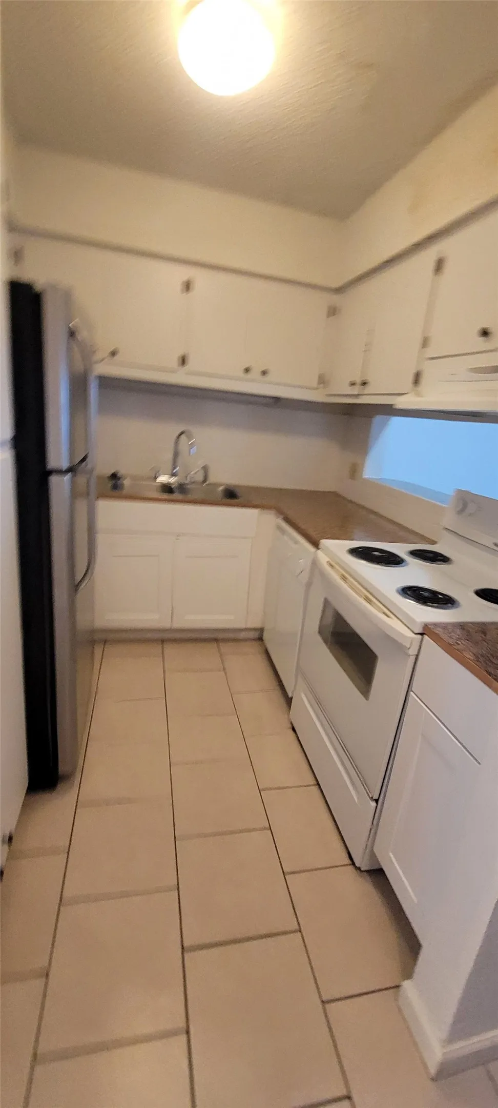 1221 W Hopkins Street #7 San Marcos, TX 78666