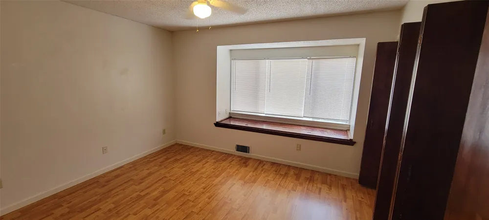 1221 W Hopkins Street #7 San Marcos, TX 78666