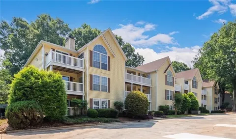 565 Old Cobblestone Trail